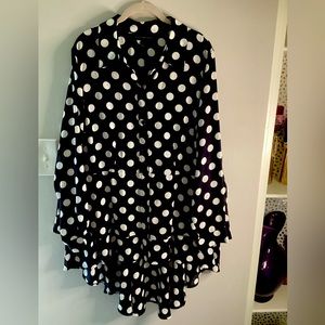 Lane Bryant polka dot hi low blouse.